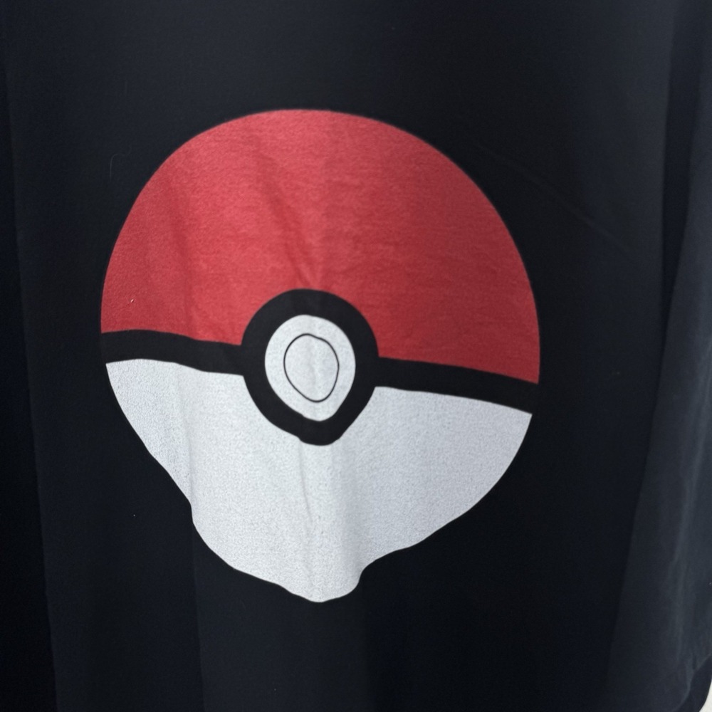 We‎ Love Fine Pokemon Graphic Tee Womens 4XLT  Black S/S Pokemon Ball